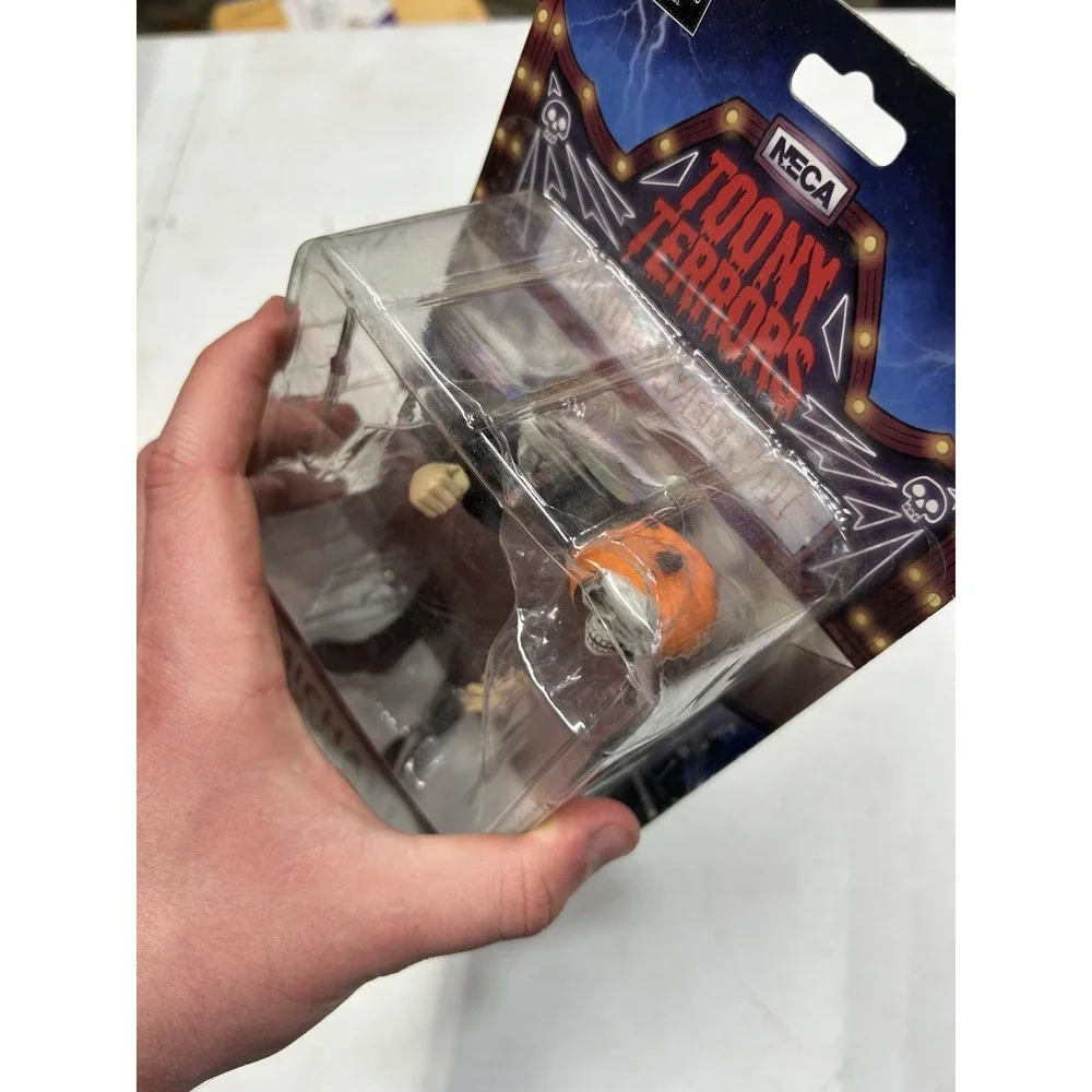 Neca Toony Terrors Michael Myers Gray Skull Pumpkin Action Figure